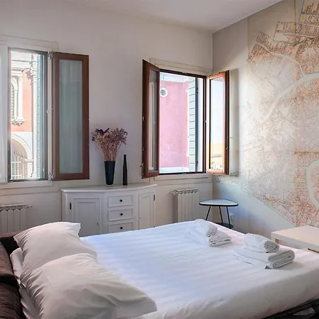 Mappa, Meraviglioso Con Vista Lägenhet